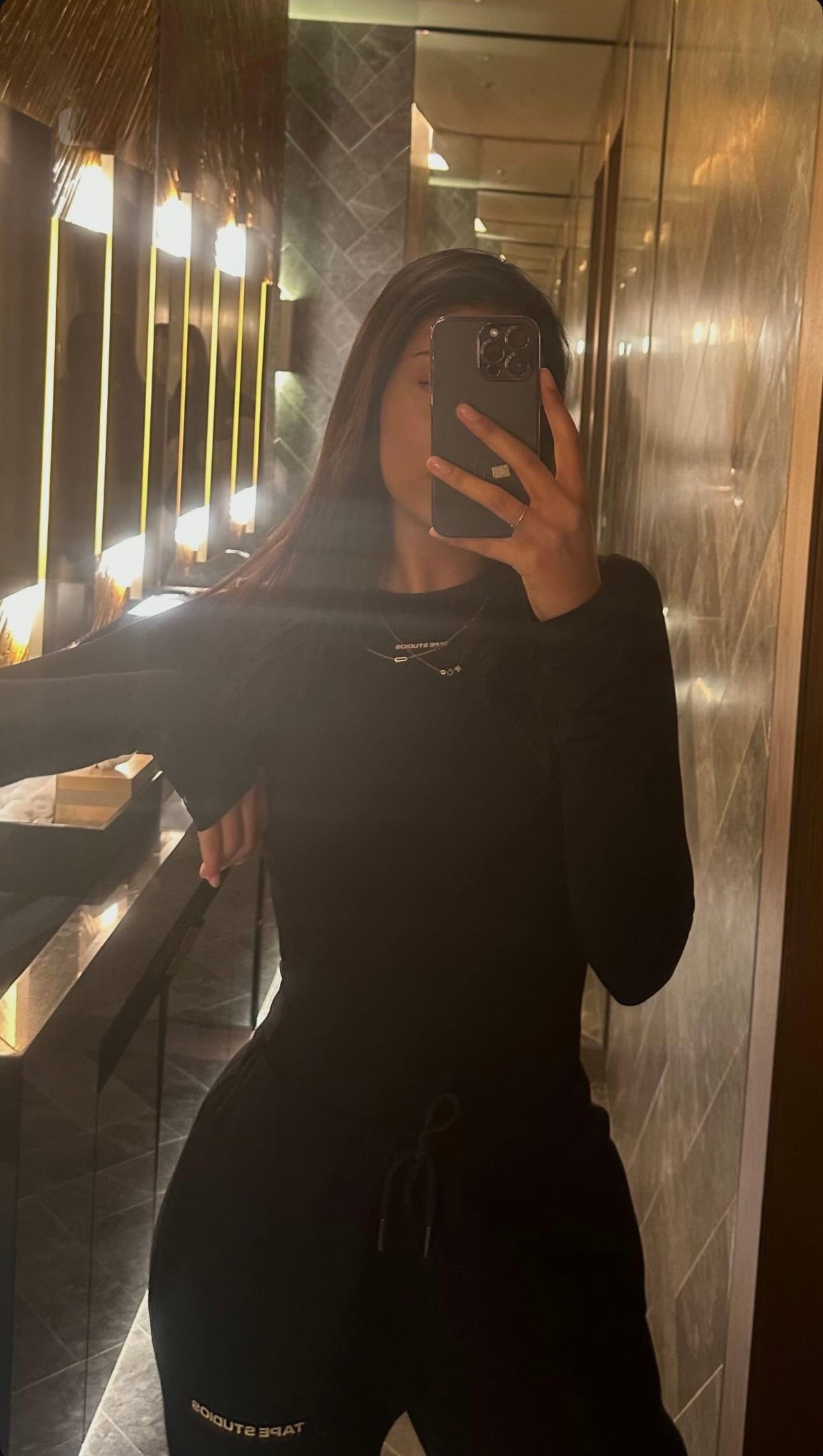 @robinisaray